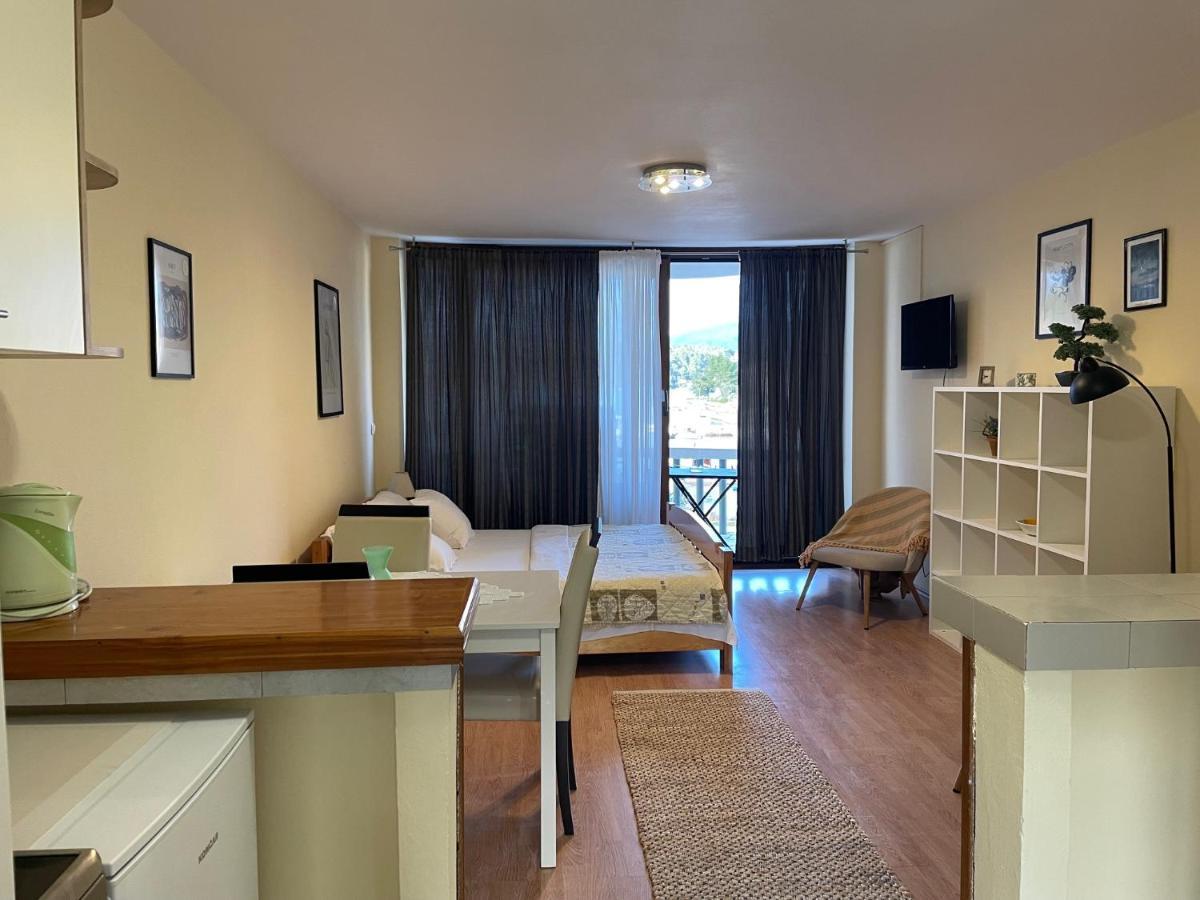 Apartments Ana By The Sea Lumbarda Exterior foto