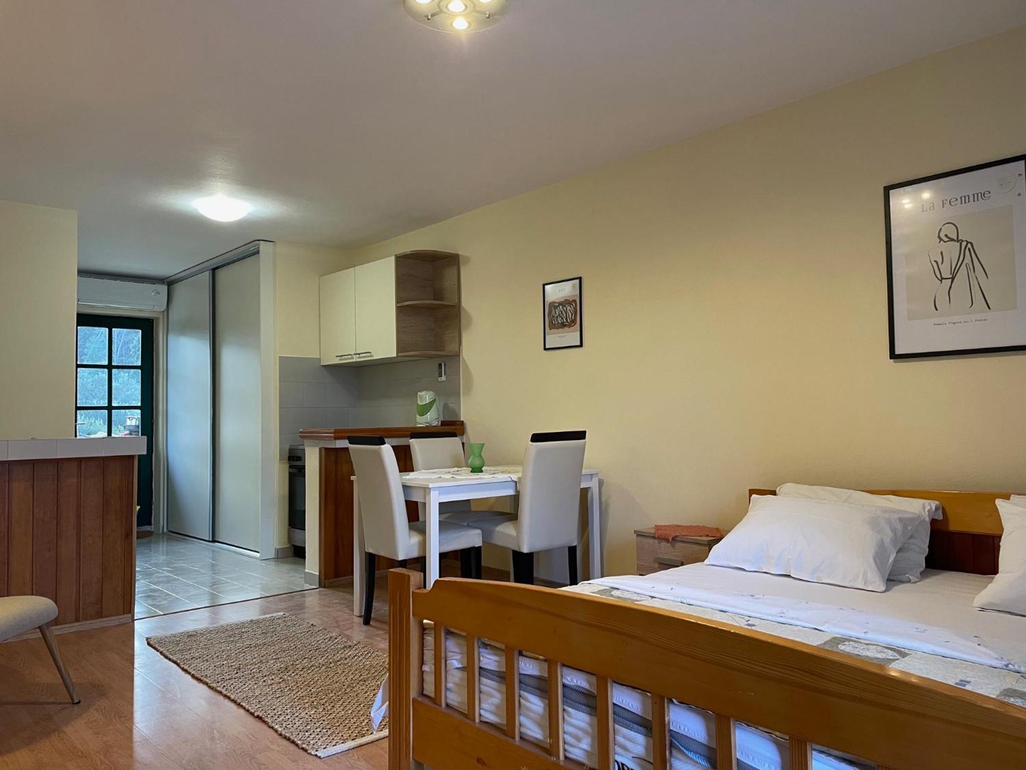 Apartments Ana By The Sea Lumbarda Exterior foto